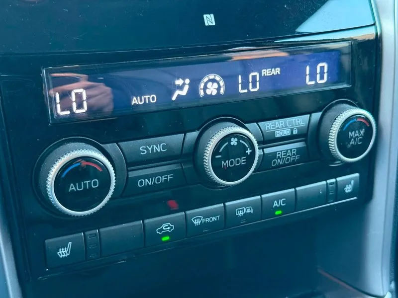 Subaru Evoltis foto 13