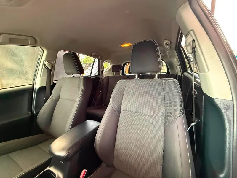 Toyota RAV 4 2.5 AT 4X4 foto 16