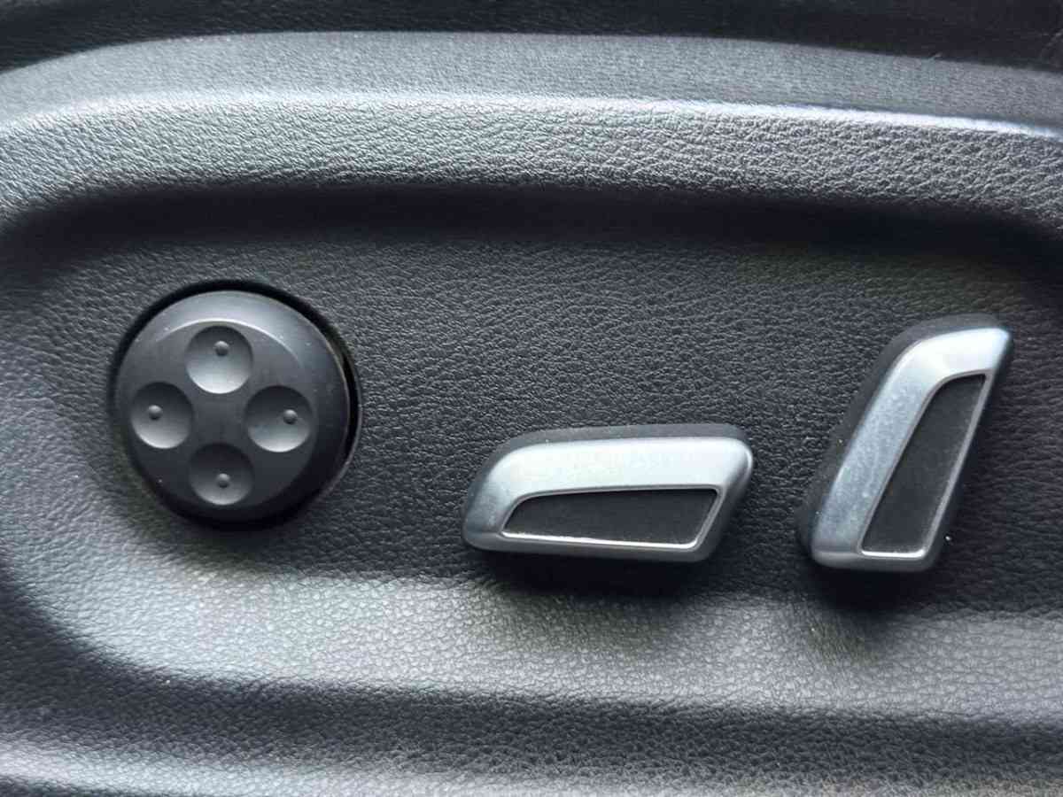 Audi Q5 foto 10