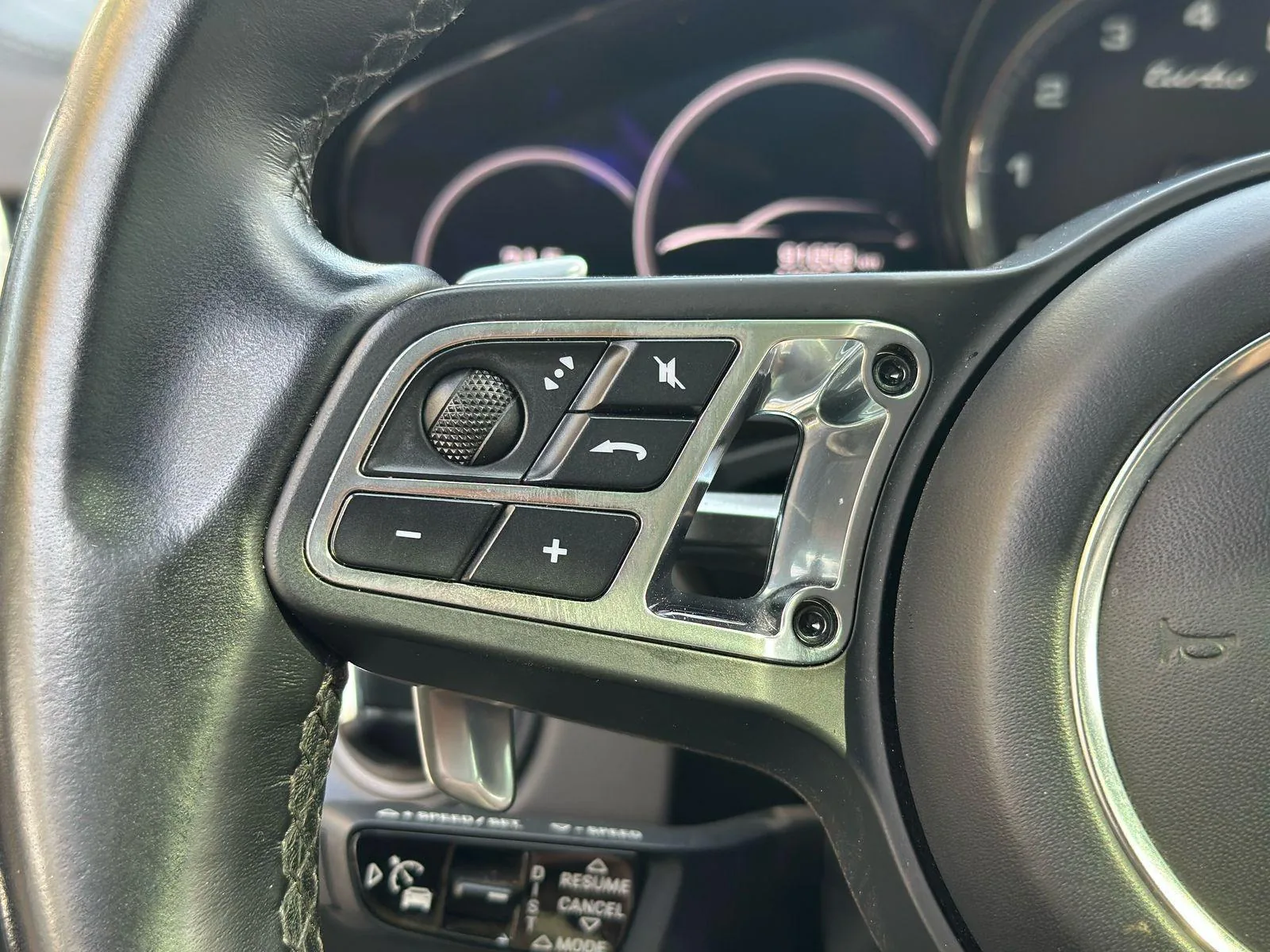 Porsche Cayenne Turbo foto 12