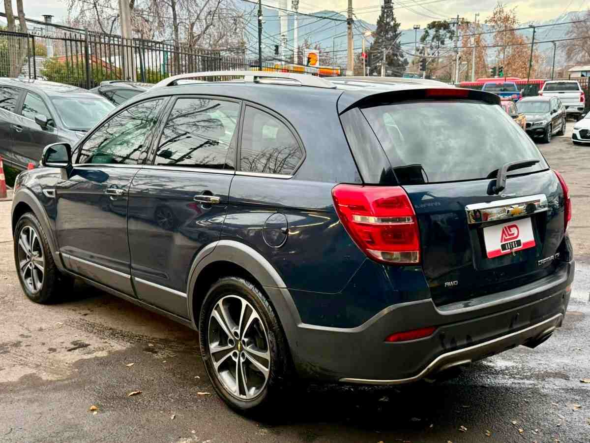 Chevrolet Captiva LTZ Diesel AWD foto 7