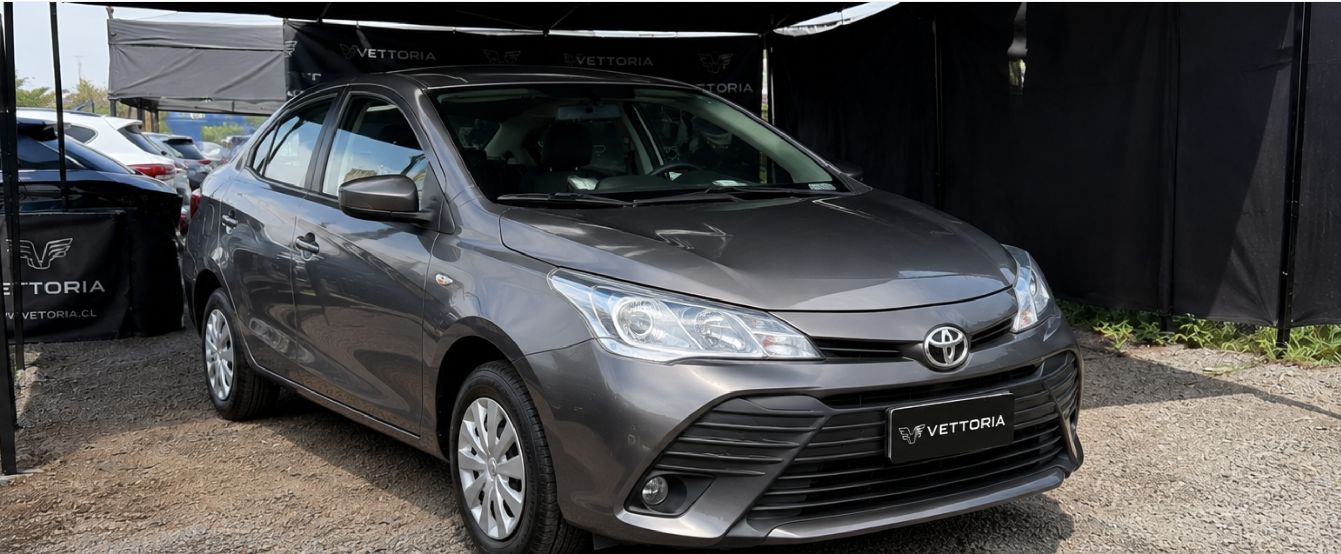 Toyota Yaris foto 1