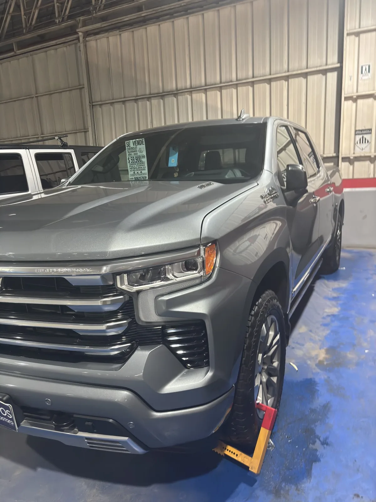 Chevrolet Silverado 1500 foto 1