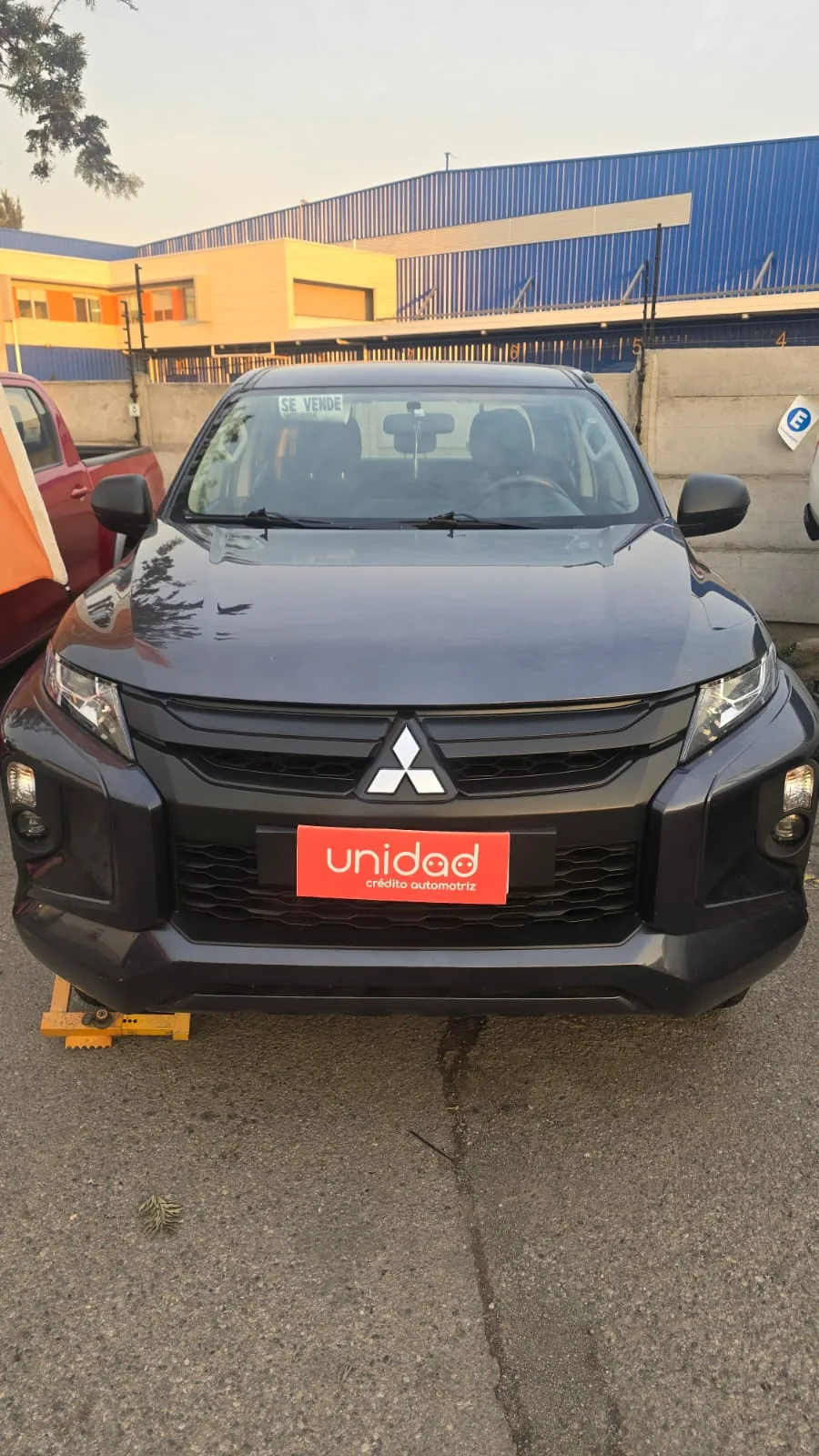 Mitsubishi L200 4x2 foto 2