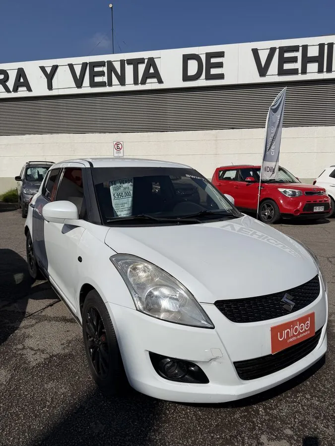 SUZUKI SWIFT foto 3