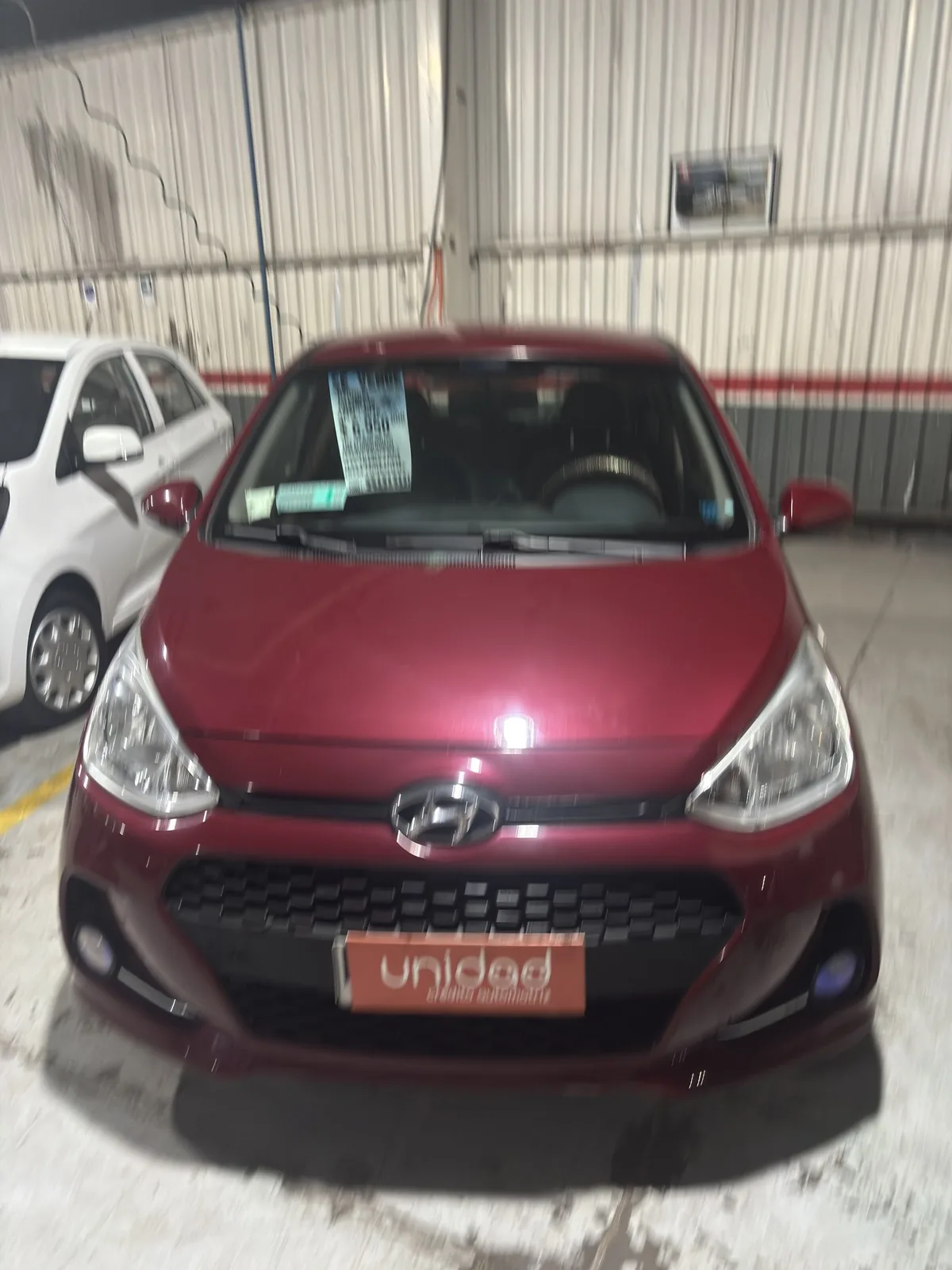 Hyundai Grand i10 foto 2