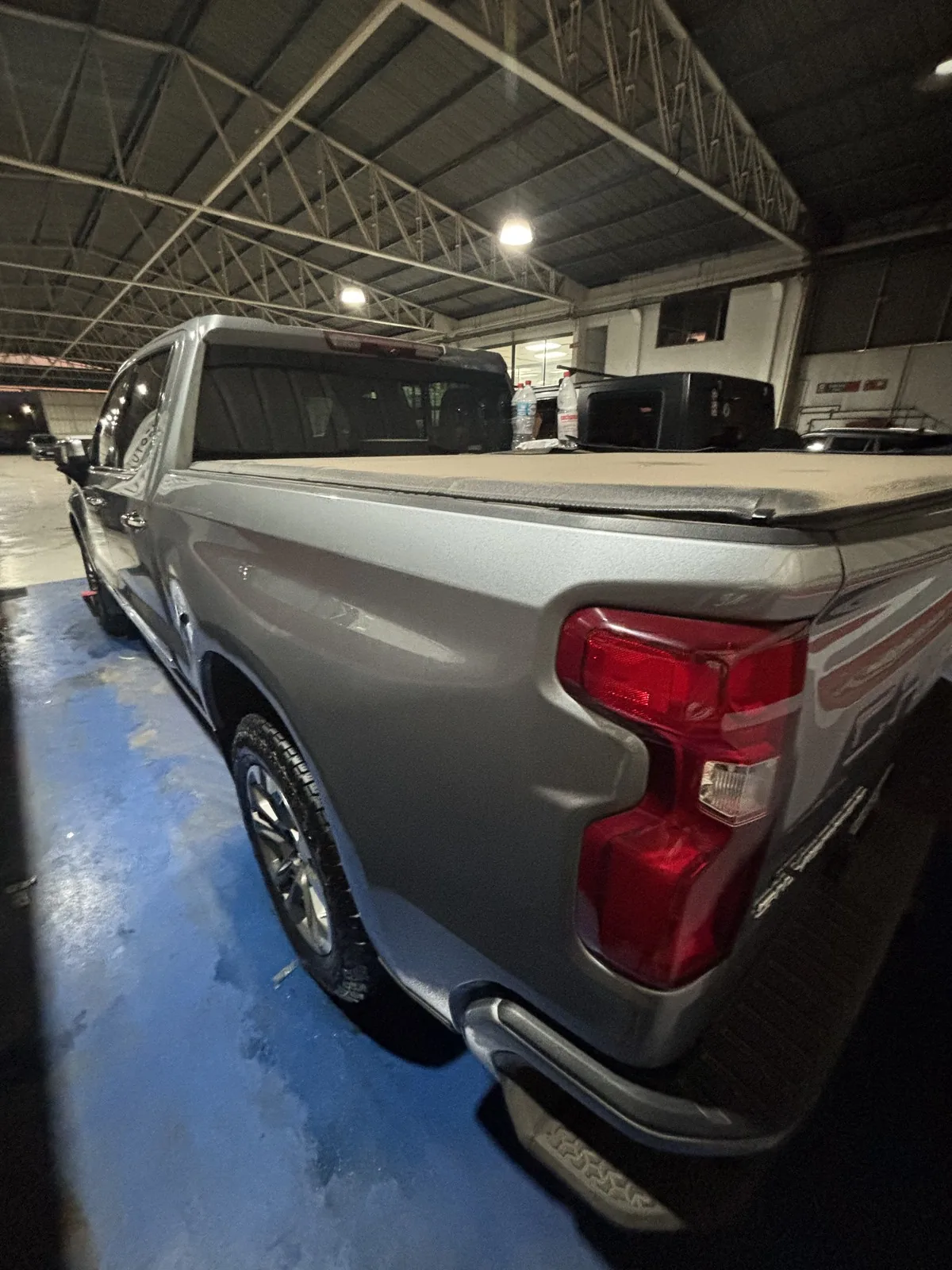 Chevrolet Silverado 1500 foto 6