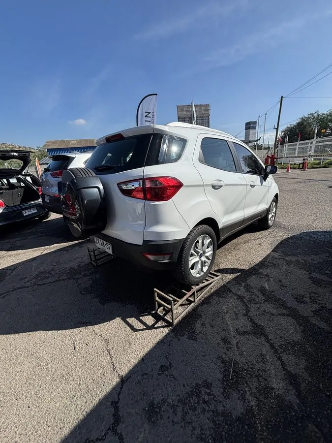 Ford EcoSport foto 4