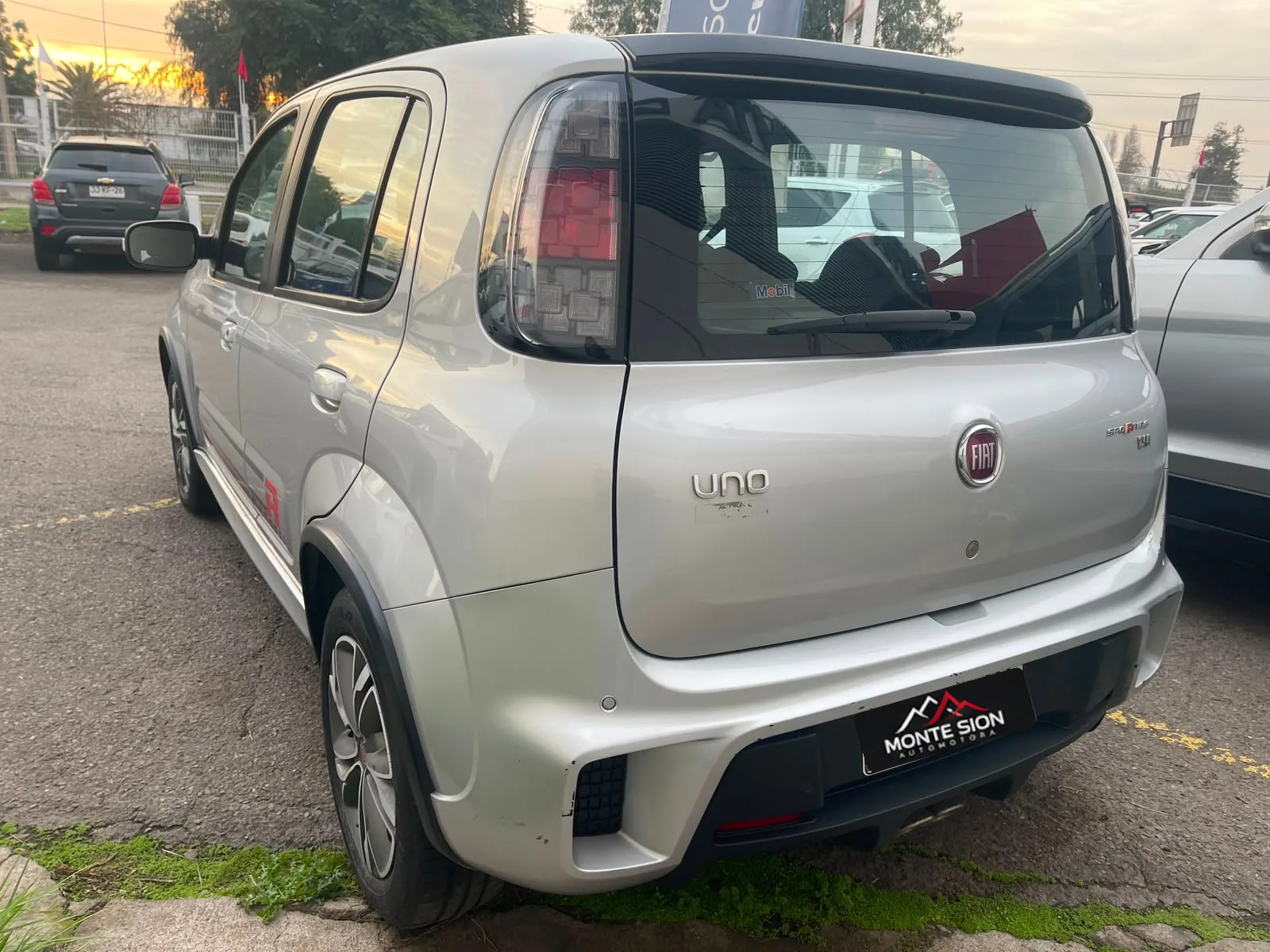 Fiat Uno Sporting foto 2