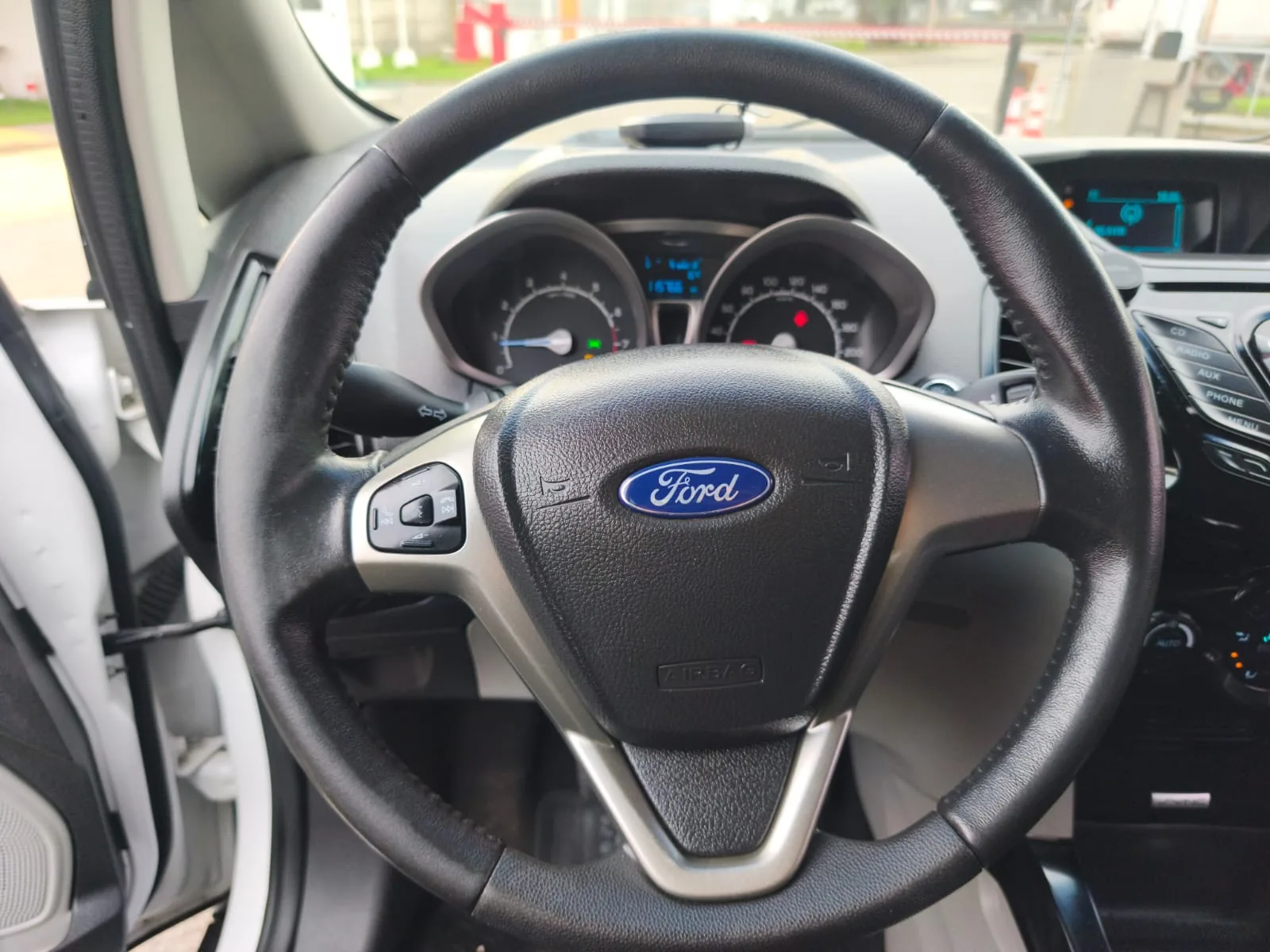 Ford EcoSport foto 5