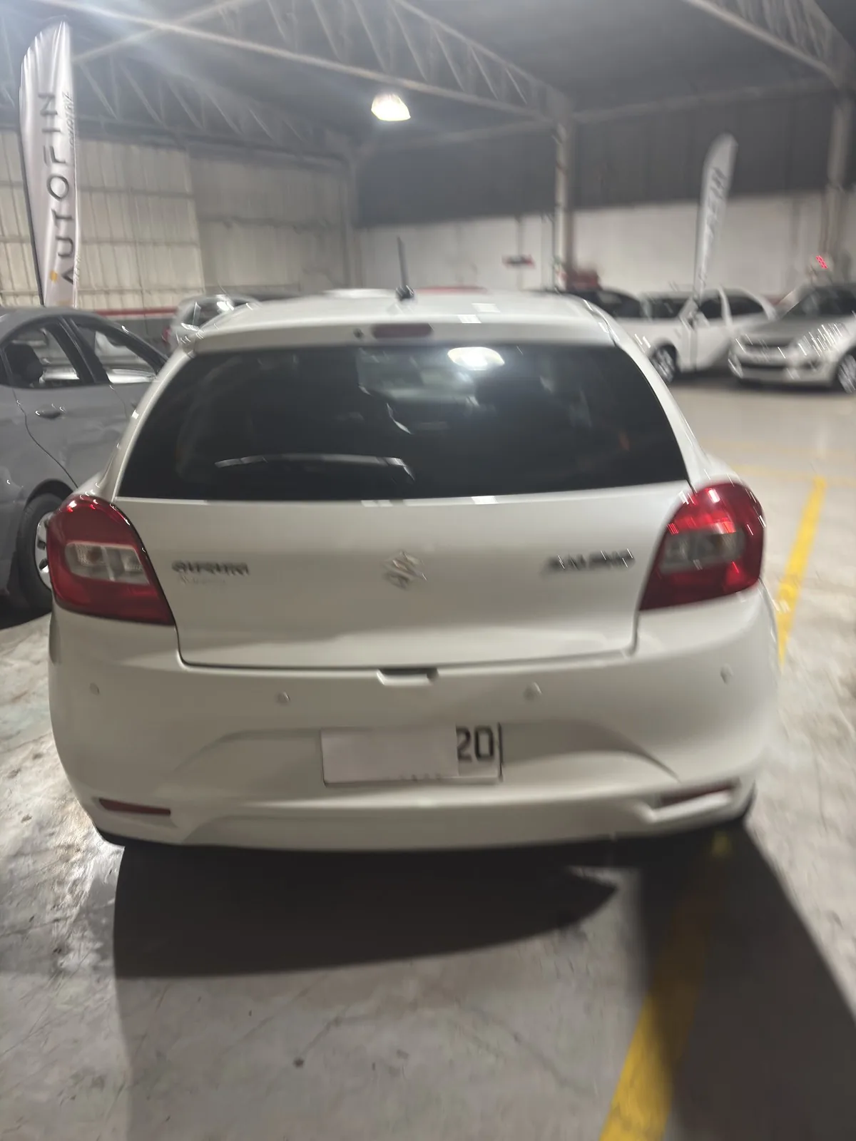Suzuki Baleno foto 4
