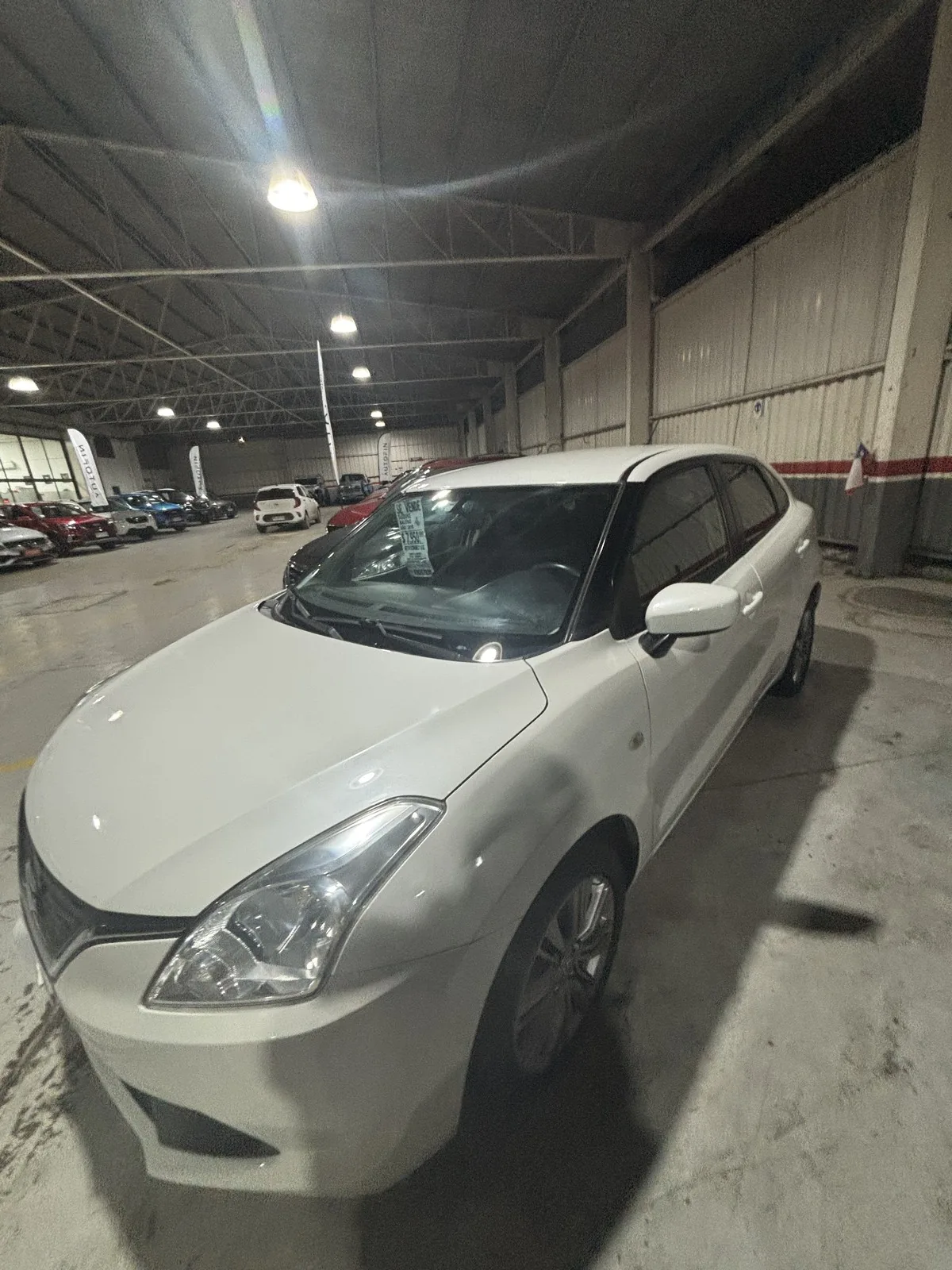 Suzuki Baleno foto 1