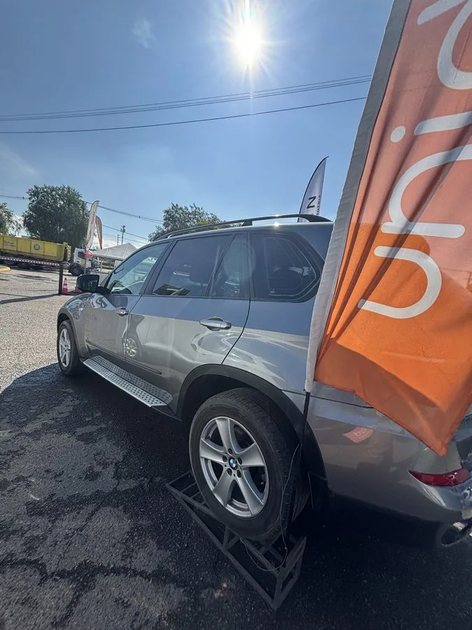 BMW X5 foto 6