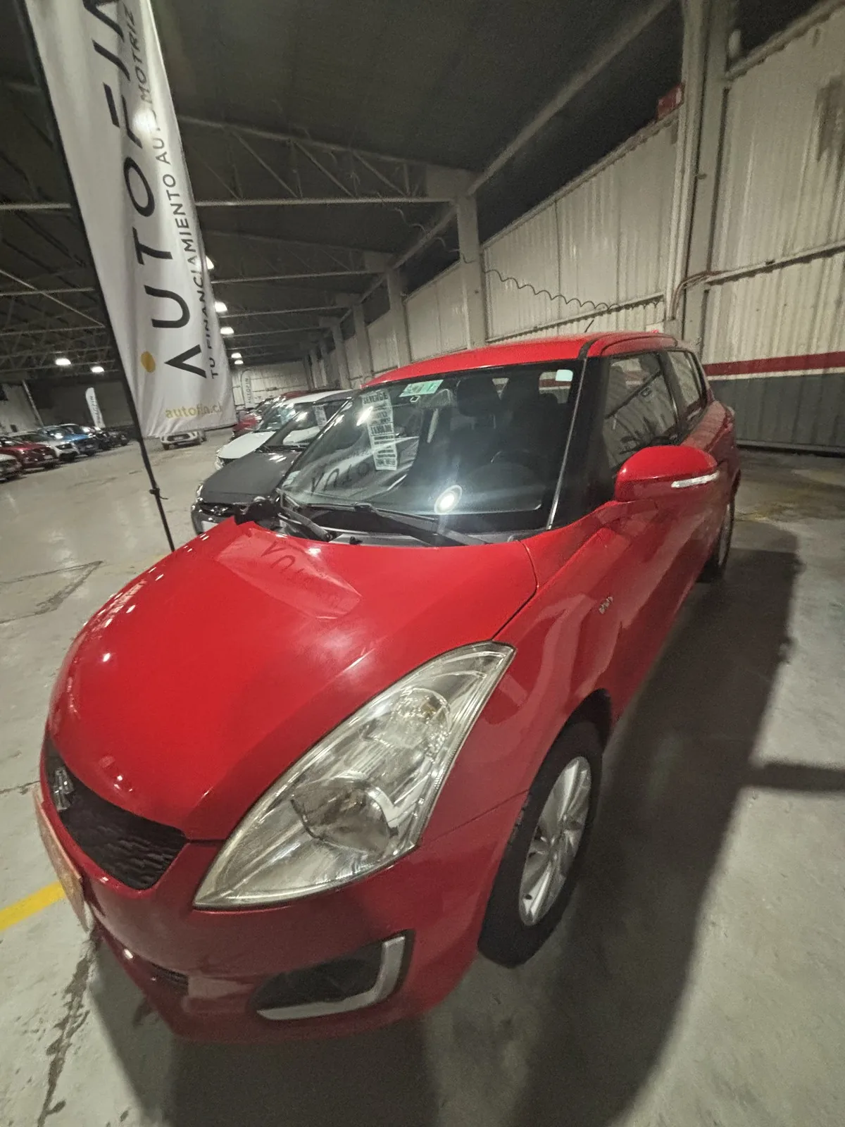 Suzuki Swift foto 1