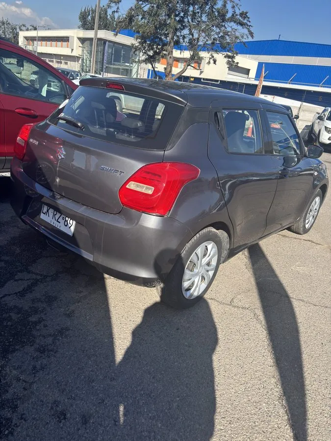 Suzuki Swift foto 4