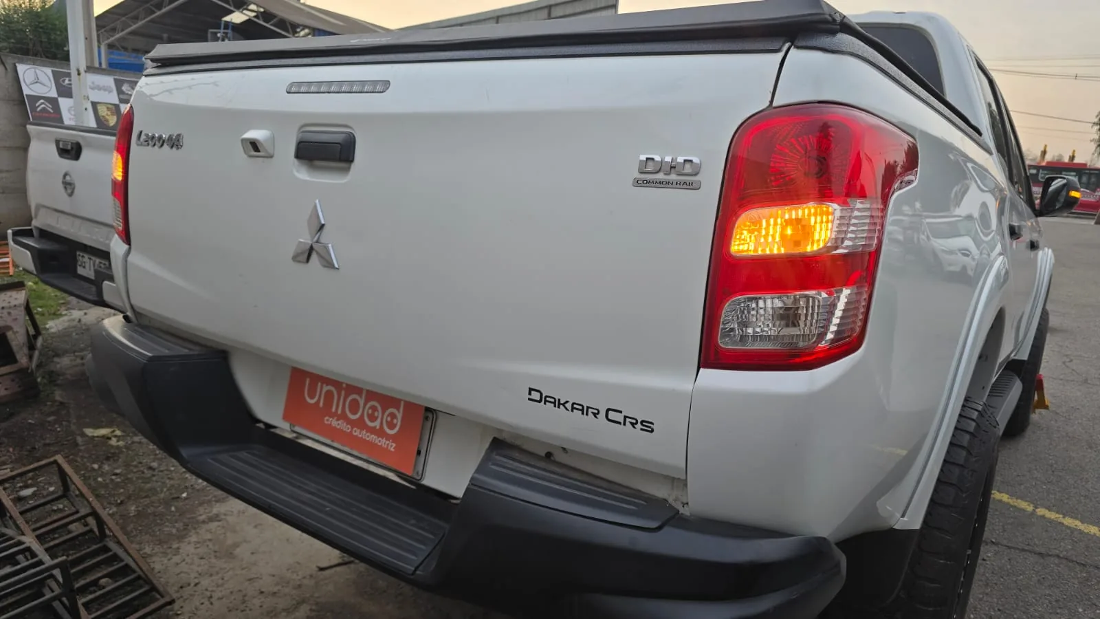 Mitsubishi L200 Dakar 4x4 foto 4