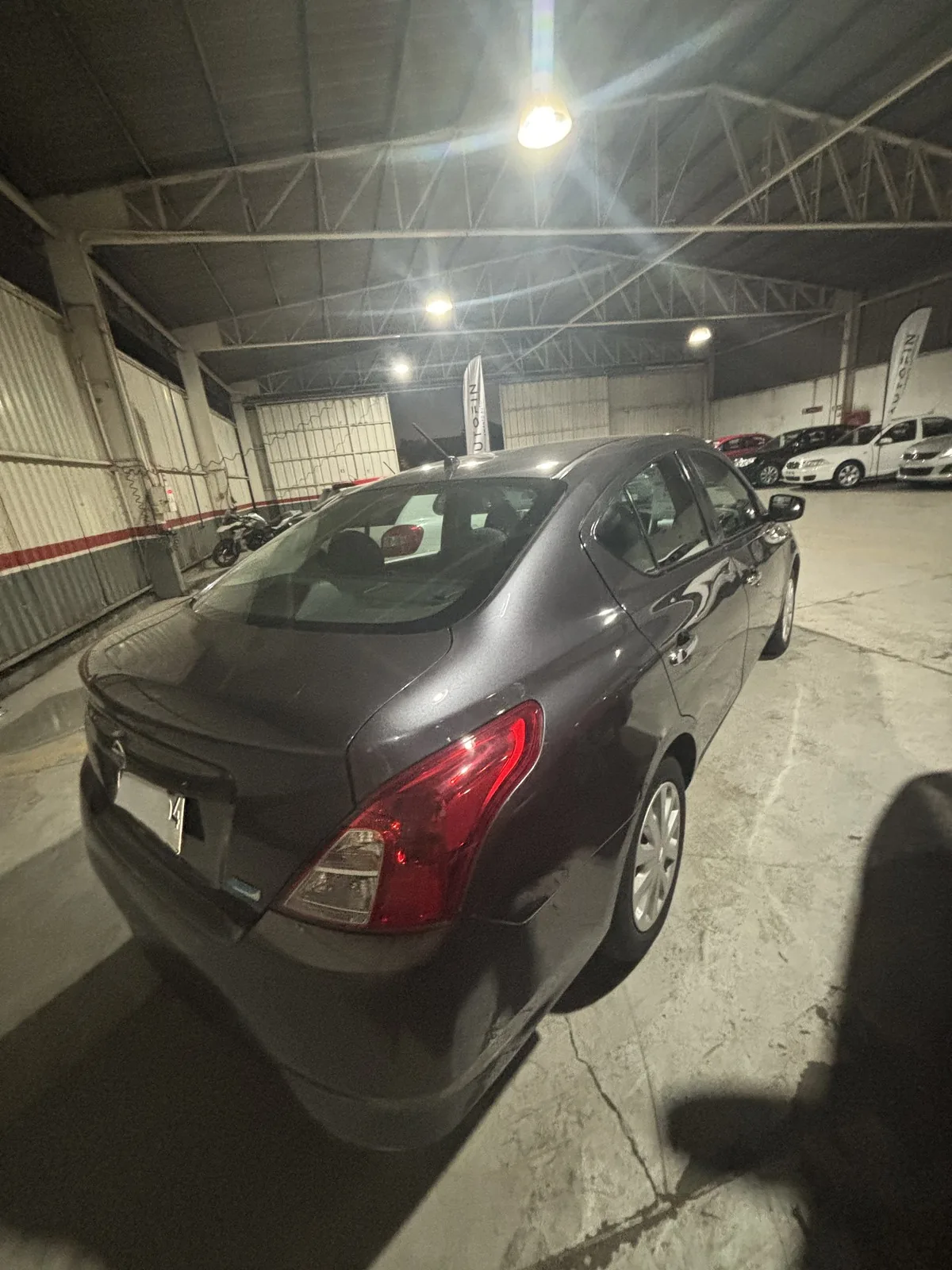 Nissan Versa foto 4