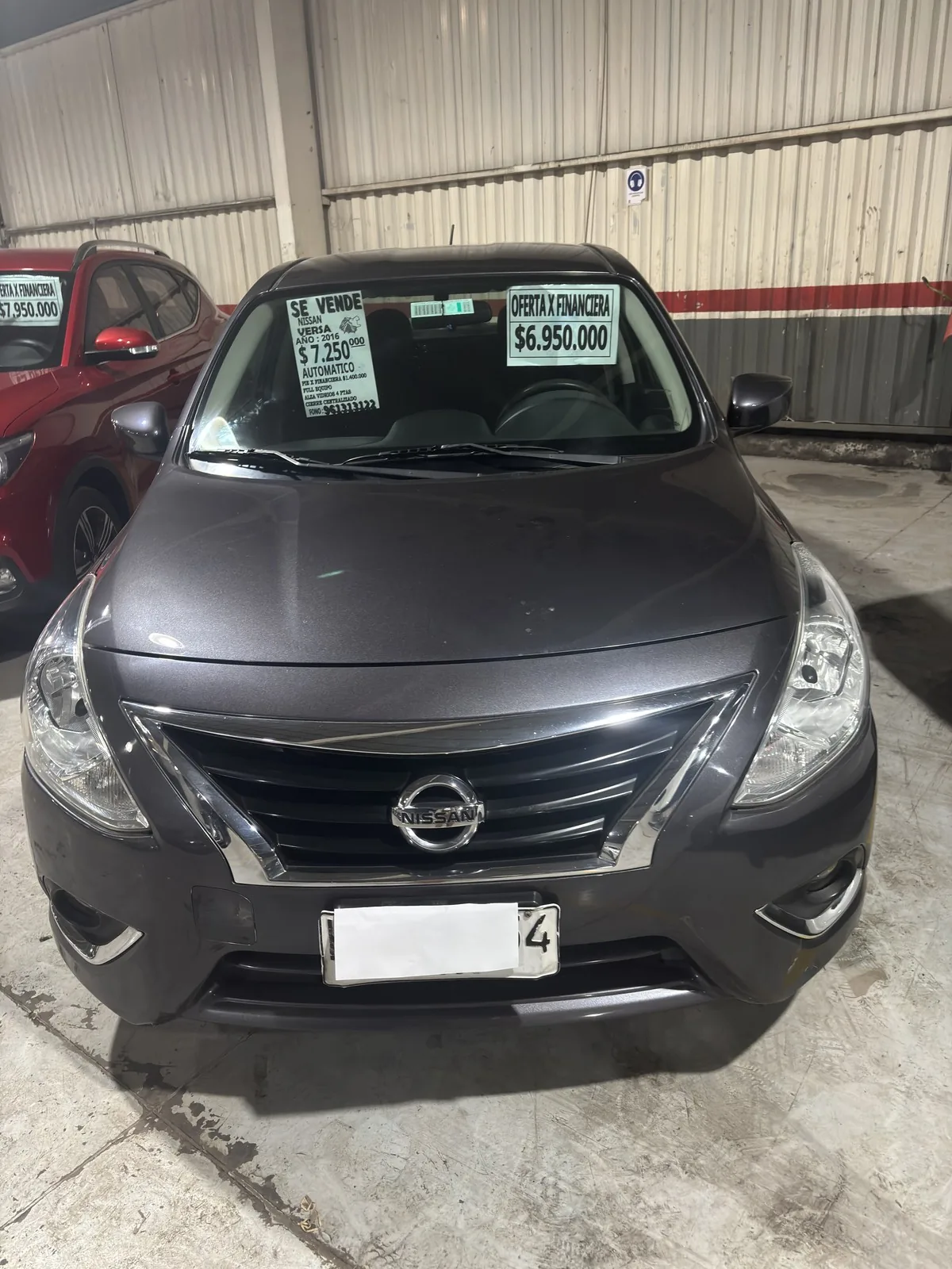 Nissan Versa foto 2